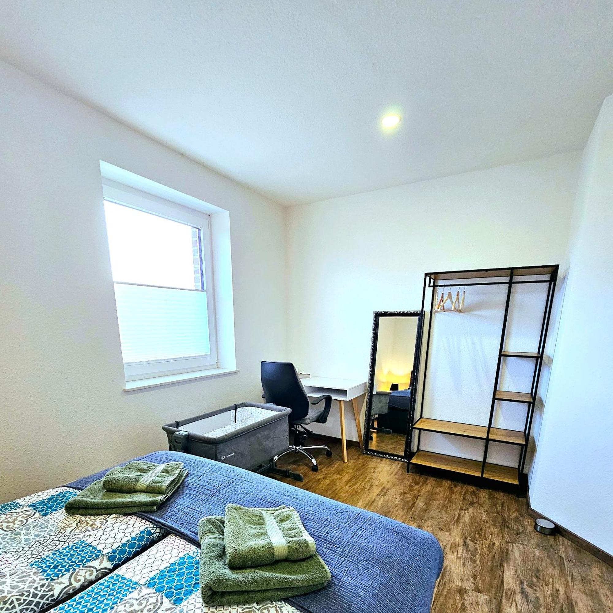 Exklusive Ferienwohnung In Lingen Holthausen 2Zim, 2Badez,Kueche,Balkon,Waschmaschine 외부 사진